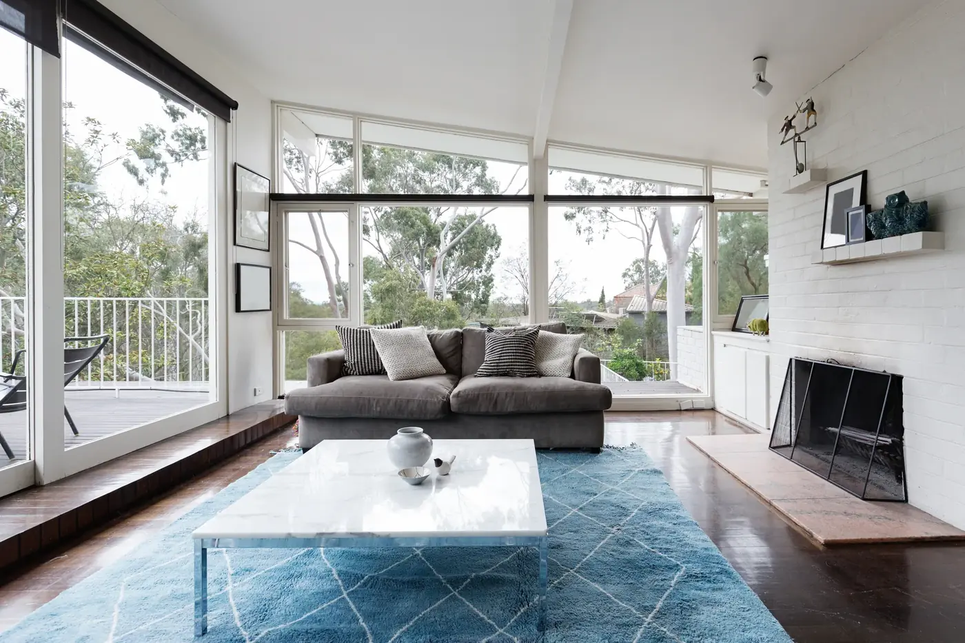 Hampton neighborhood with traditional homes and mature landscaping